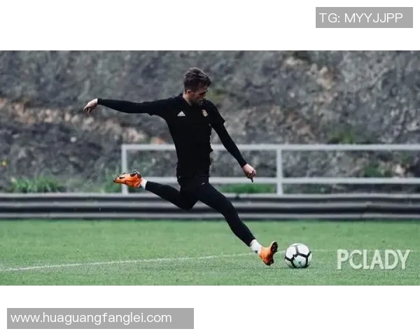 世界杯最帅足球球星颜值排名与球场风采大盘点